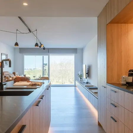 Huswell - Modern With Sea-view In Apartamento